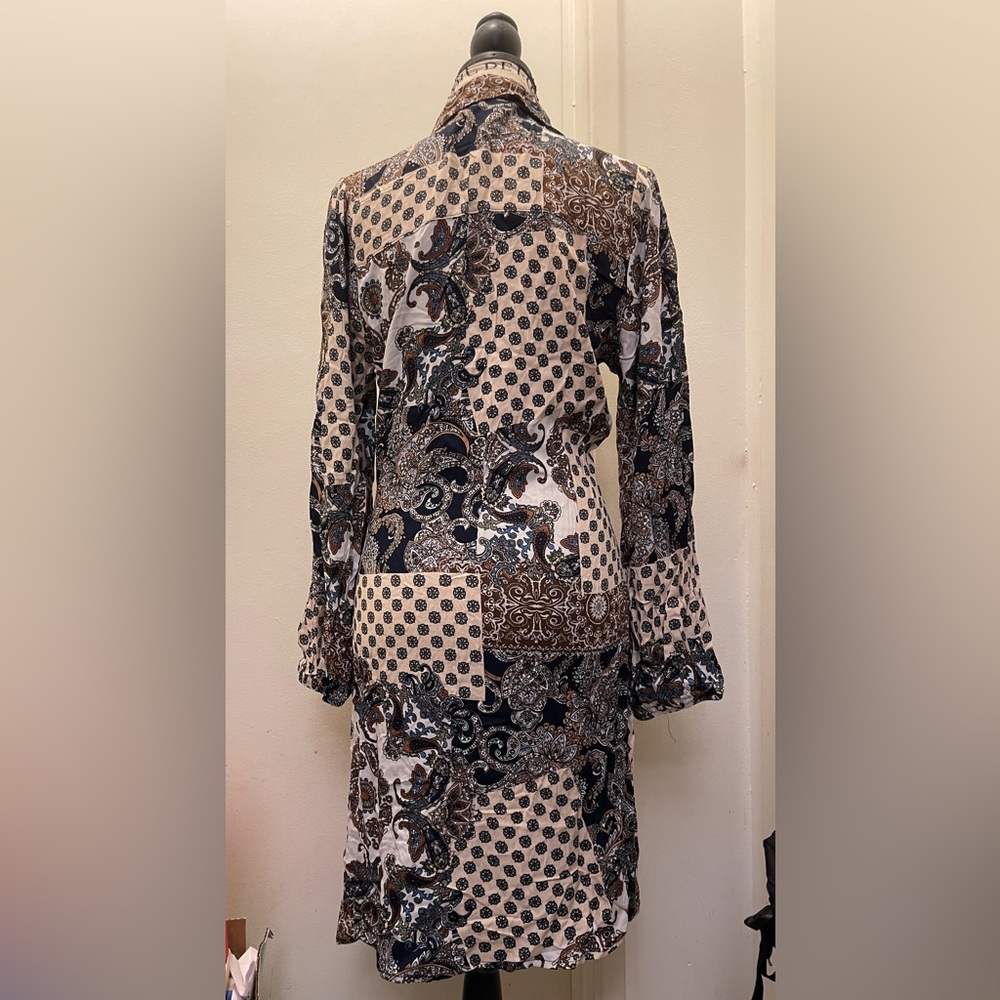 NWOT Triple 7 Chic Patterned Dress with Belt - Picture 3 of 3